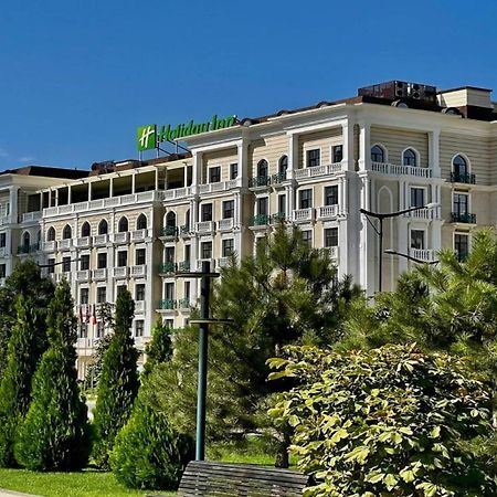 Holiday Inn Tashkent City By Ihg Exterior photo