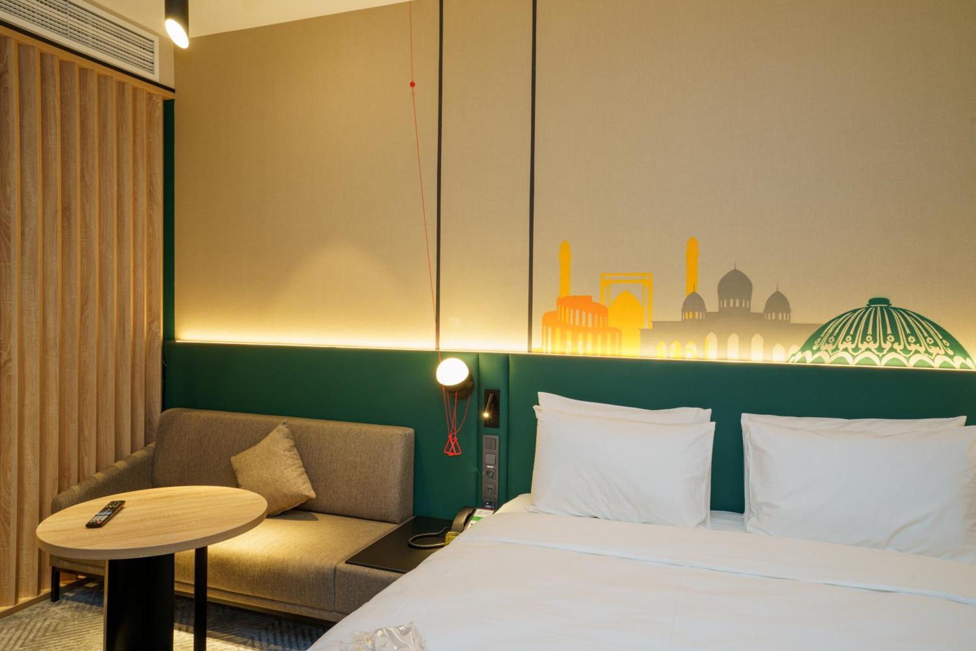 Holiday Inn Tashkent City By Ihg Exterior photo