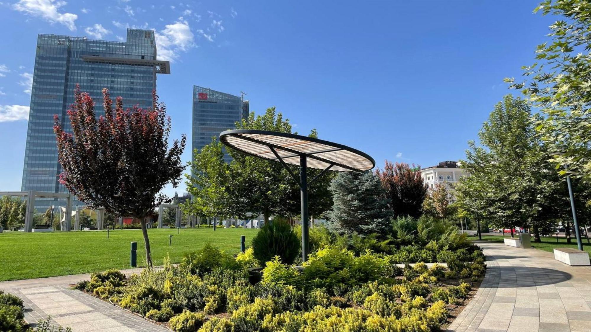 Holiday Inn Tashkent City By Ihg Exterior photo